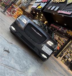 کرایسلەر 300